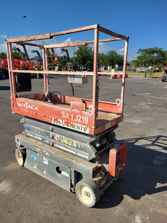 2018 Skyjack SJIII3219 Scissor Lift