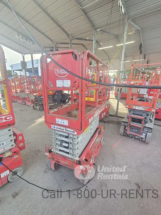 2020 MEC MICRO 19 Scissor Lift