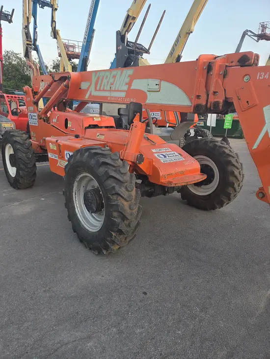 2013 XTREME XR842 Forklift