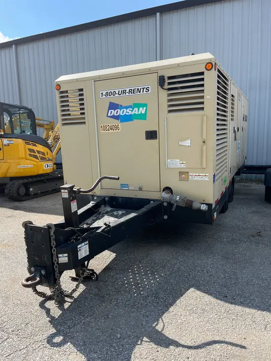2018 Doosan HP1600WCU-T4F Air Compressor