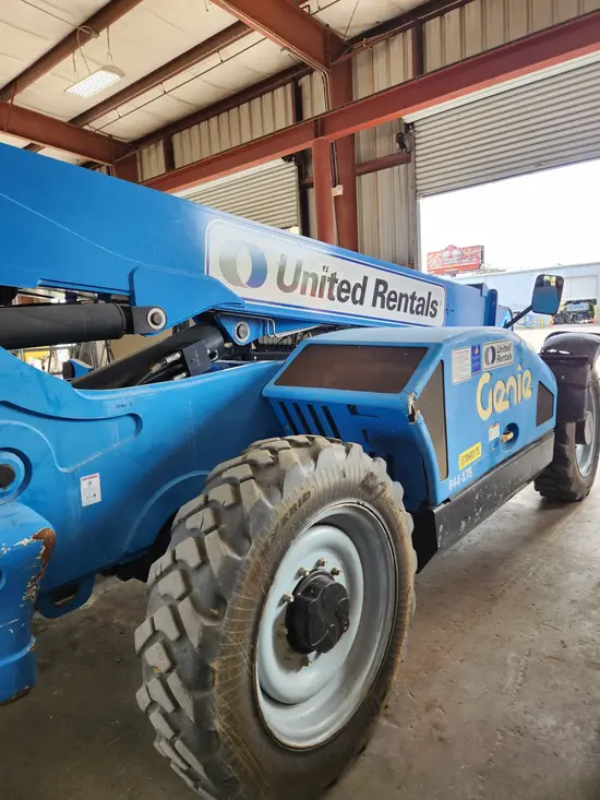 2017 Genie GTH-844 Forklift