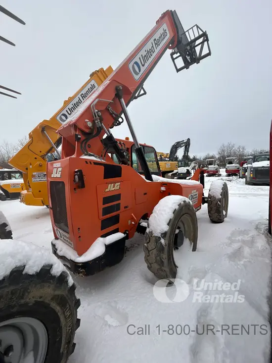 2018 SKYTRAK 6042 Forklift