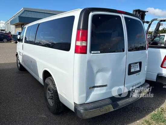 2017 Chevrolet E3500EXTLTGRWD Vehicle