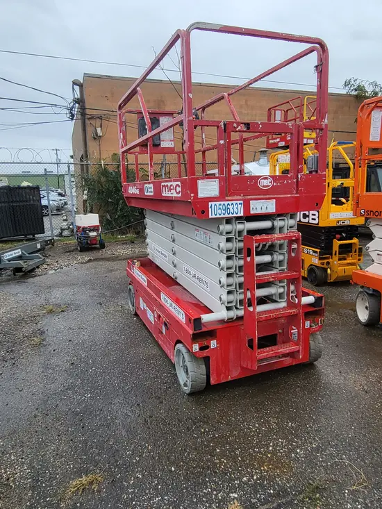 2017 MEC 4046SE Scissor Lift