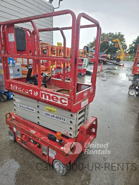 2020 MEC MICRO 19 Scissor Lift