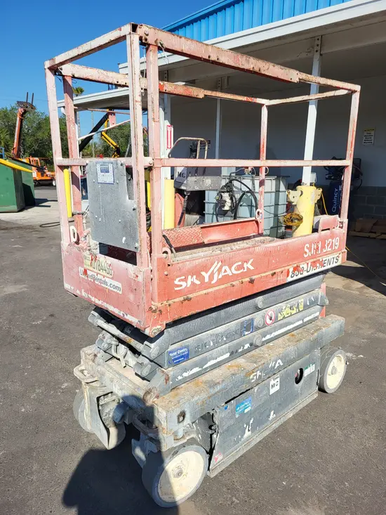 2018 Skyjack SJIII3219 Scissor Lift