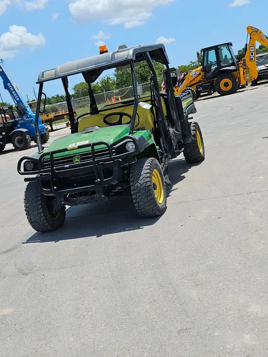 2022 John Deere XUV855M S4 Utility Vehicle