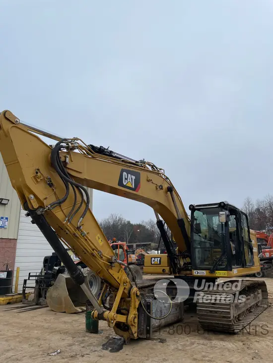 2019 CAT 320 Excavator