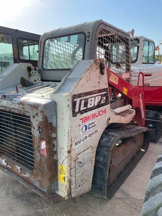 2020 Takeuchi TL8R2R Track Loader