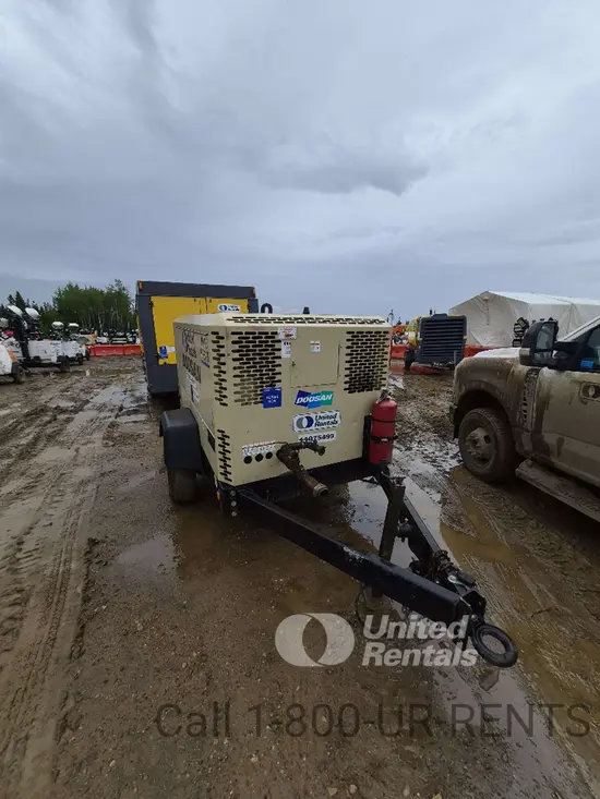 2020 Doosan P425/HP375WCU Air Compressor