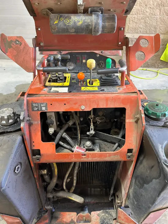 2018 Ditch Witch SK800 Track Loader