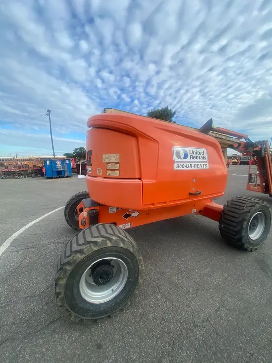 2017 JLG 450AJ Articulating Boom Lift