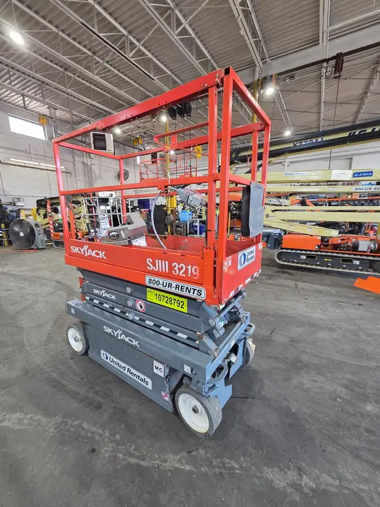 2018 Skyjack SJIII3219 Scissor Lift