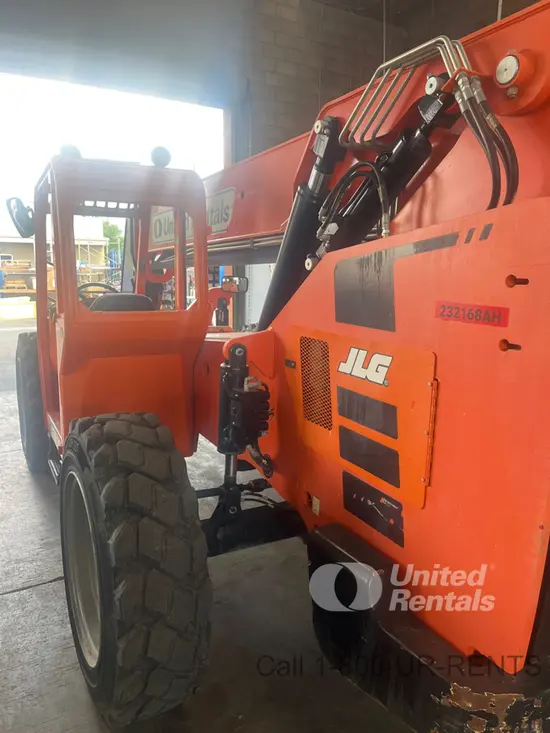 2019 SKYTRAK 8042 Forklift