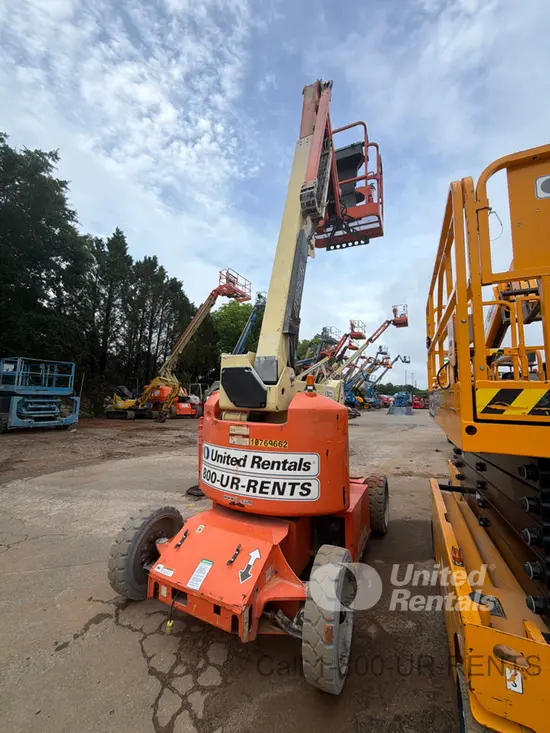 2018 JLG E450AJ Articulating Boom Lift