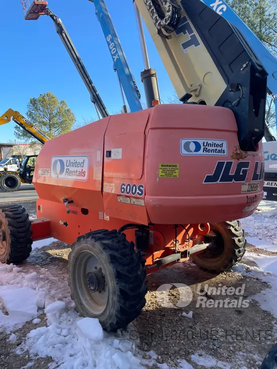 2017 JLG 600S Boom Lift