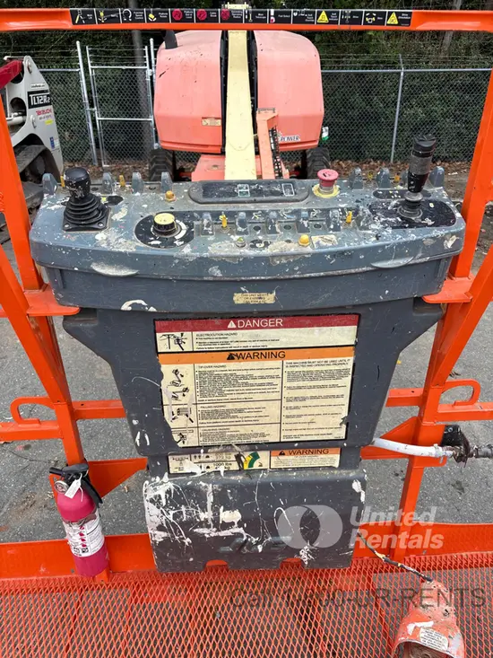 2017 JLG 400S Boom Lift