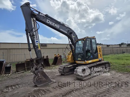 2020 John Deere 135G Excavator
