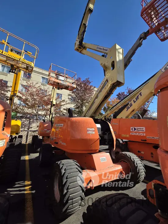2017 JLG 450AJ Articulating Boom Lift