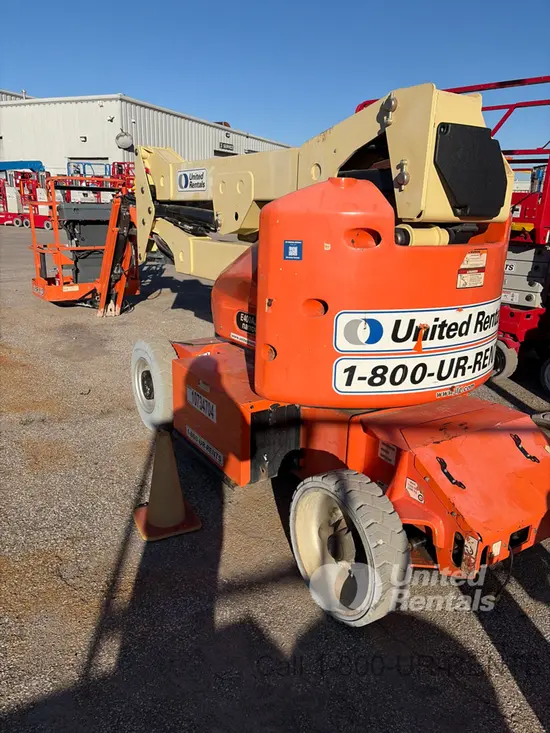 2018 JLG E400AJPN Articulating Boom Lift
