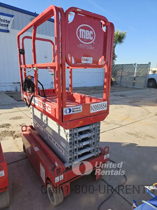 2019 MEC MICRO 19 Scissor Lift