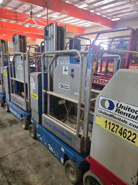 2018 Genie GR-20 Self-Propelled One-Person Lift