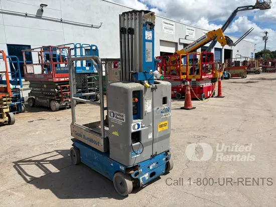 2018 Genie GR-20 Self-Propelled One-Person Lift