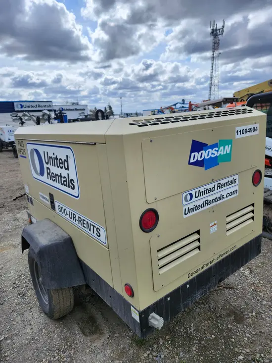 2020 Doosan P425/HP375WCUT4 Air Compressor