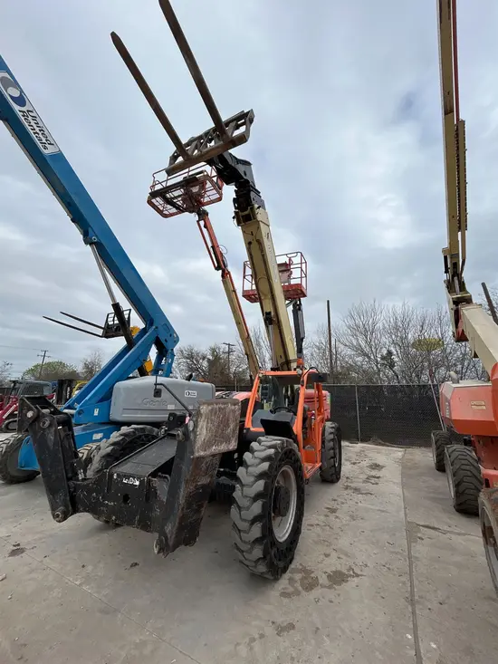 2017 JLG 1255 Forklift