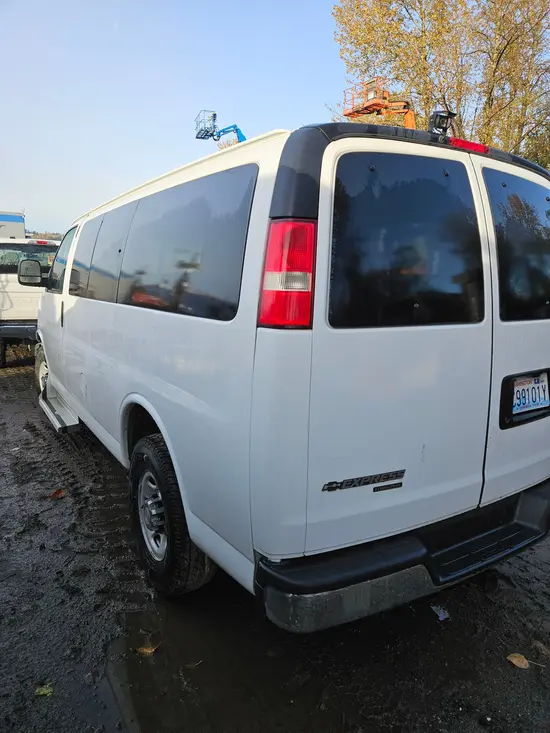 2014 Chevrolet E3500LTGRWD