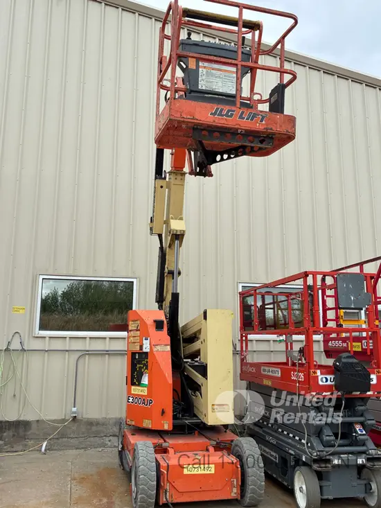 2018 JLG E300AJP Articulating Boom Lift