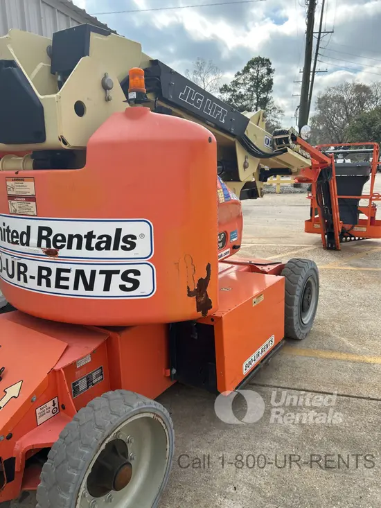 2018 JLG E400AJPN Articulating Boom Lift