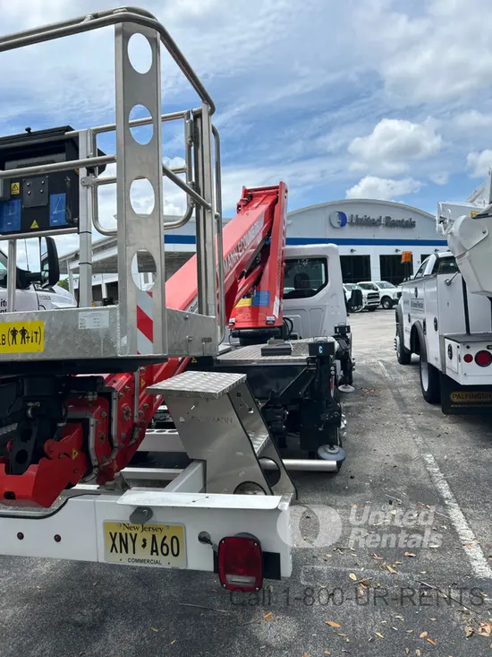 2022 Ford T350GRWD