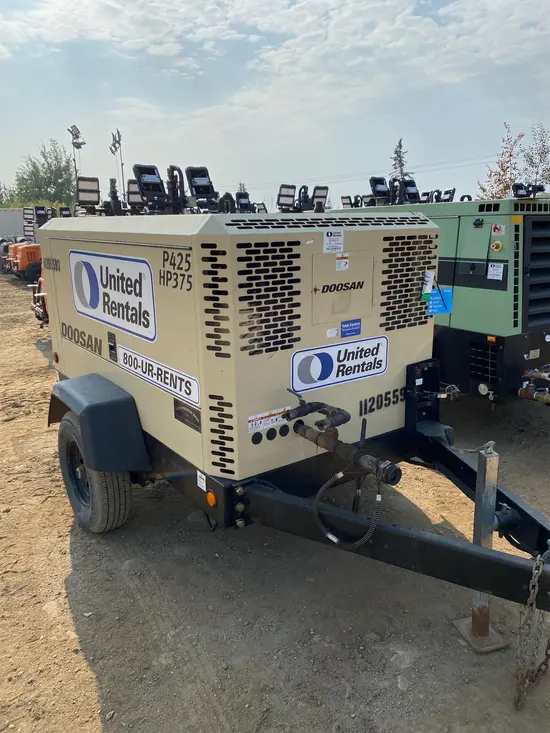 2021 Doosan P425/HP375WCUT4 Air Compressor
