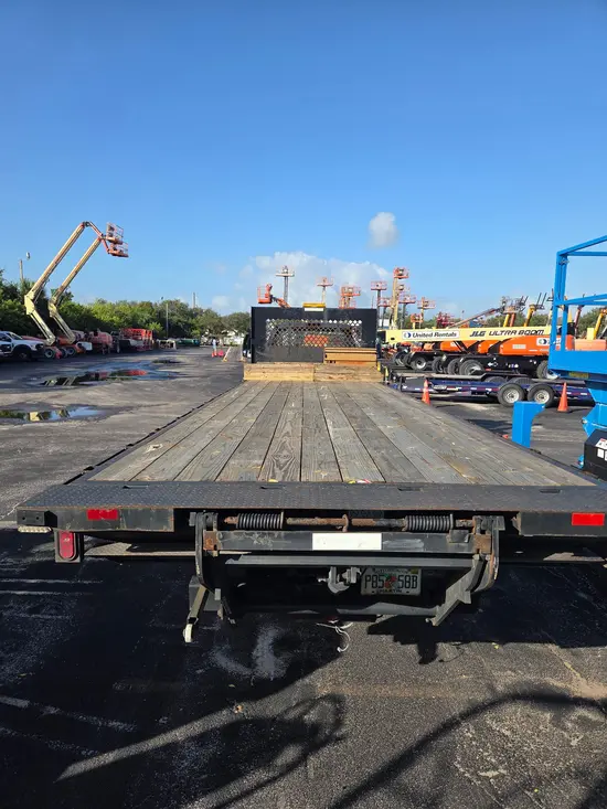2019 Ford F750 26' FLAT