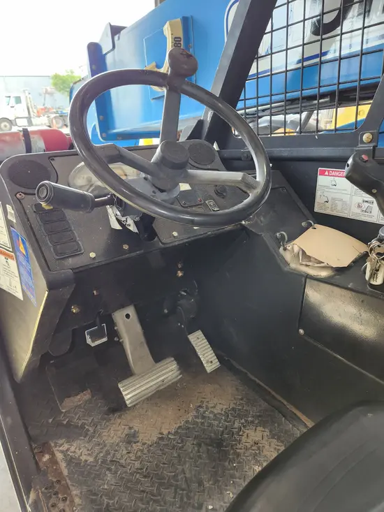 2017 Genie GTH-844 Forklift