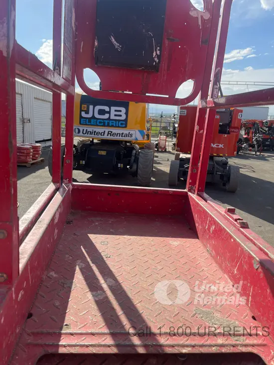 2018 MEC MICRO 19 Scissor Lift