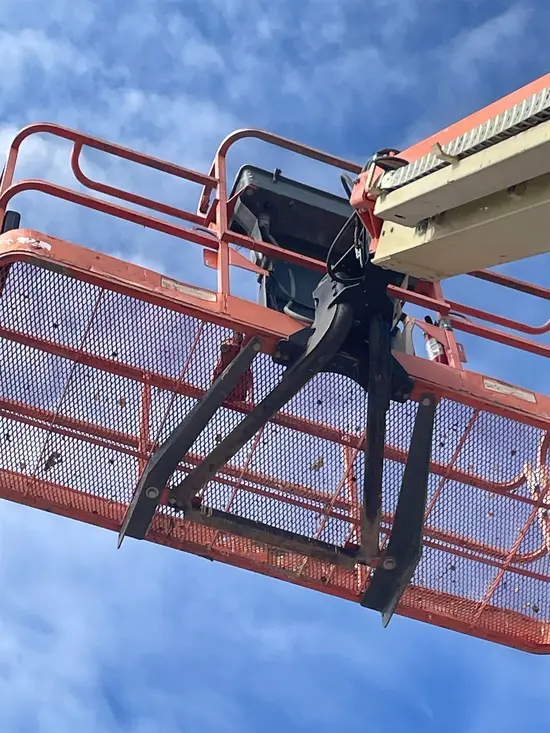 2015 JLG 400S Boom Lift