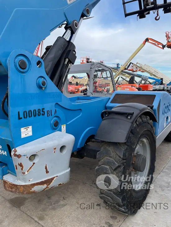 2014 Genie GTH-844 Forklift