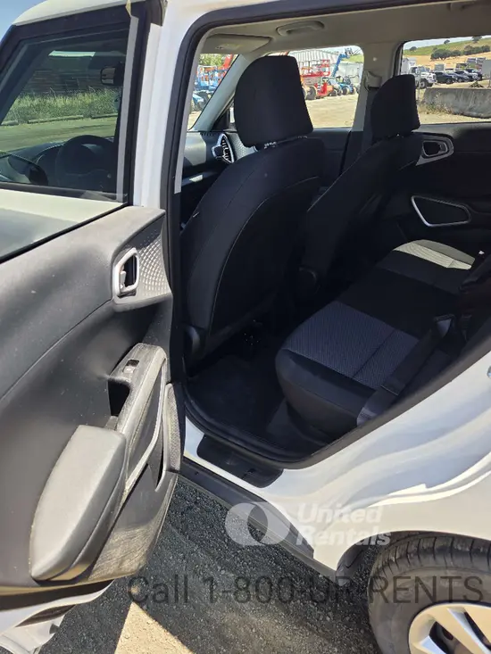 2021 KIA SOULLXGFWD SUV