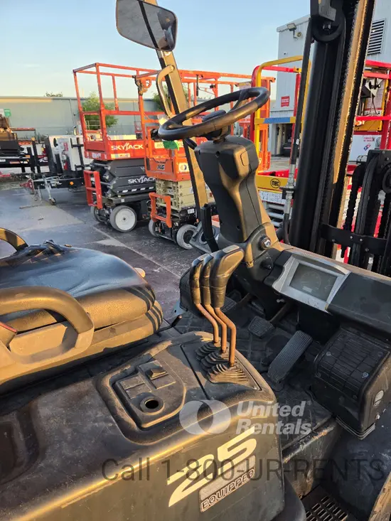 2020 Doosan G25N-7LP Warehouse Forklift