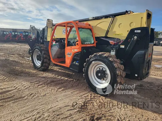 2018 JLG 1055 Forklift