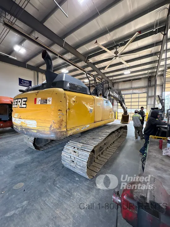 2019 John Deere 210G LC Excavator