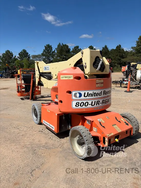 2018 JLG E400AJPN Articulating Boom Lift