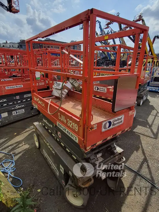 2018 Skyjack SJIII3219 Scissor Lift