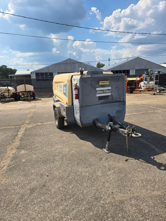 2019 Atlas Copco XAS440JD T4F Air Compressor