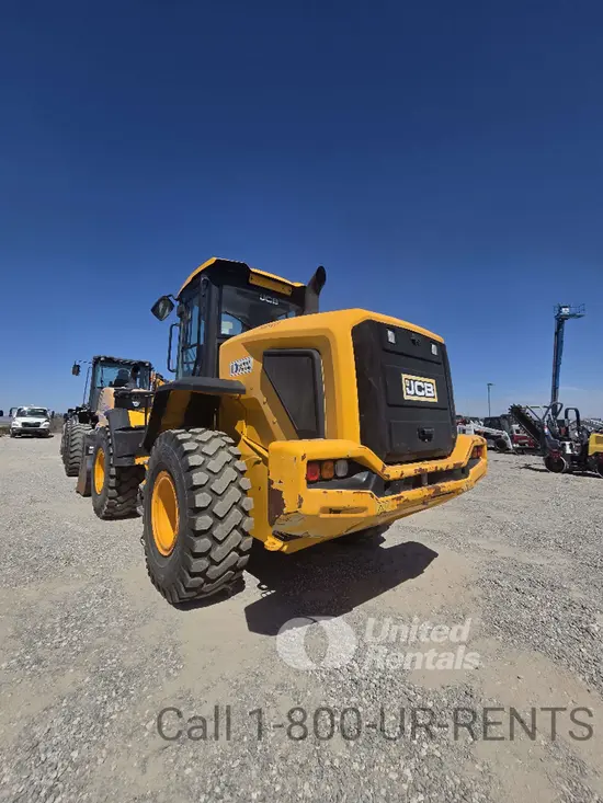 2020 JCB 427 Wheel Loader