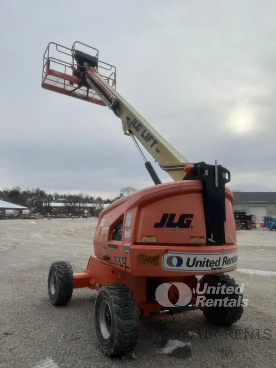 2017 JLG 400S Boom Lift