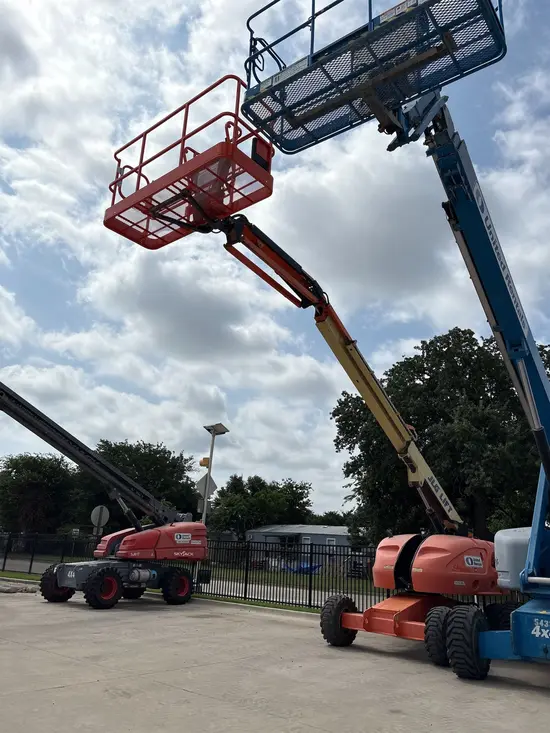 2012 JLG 460SJ Boom Lift