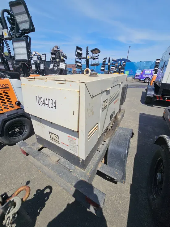 2018 Multiquip DLW400ESA4 Welder
